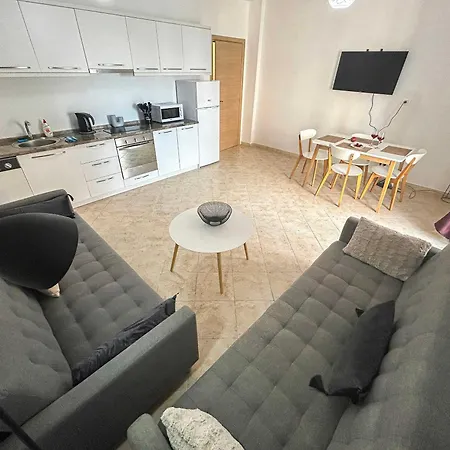 1 Bedroom 578